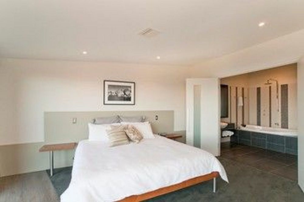 Hearns Beachside Villa 2 Port Fairy Buitenkant foto