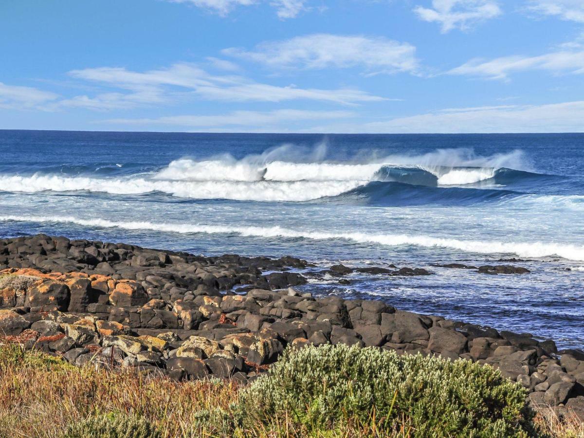 Hearns Beachside Villa 2 Port Fairy Buitenkant foto